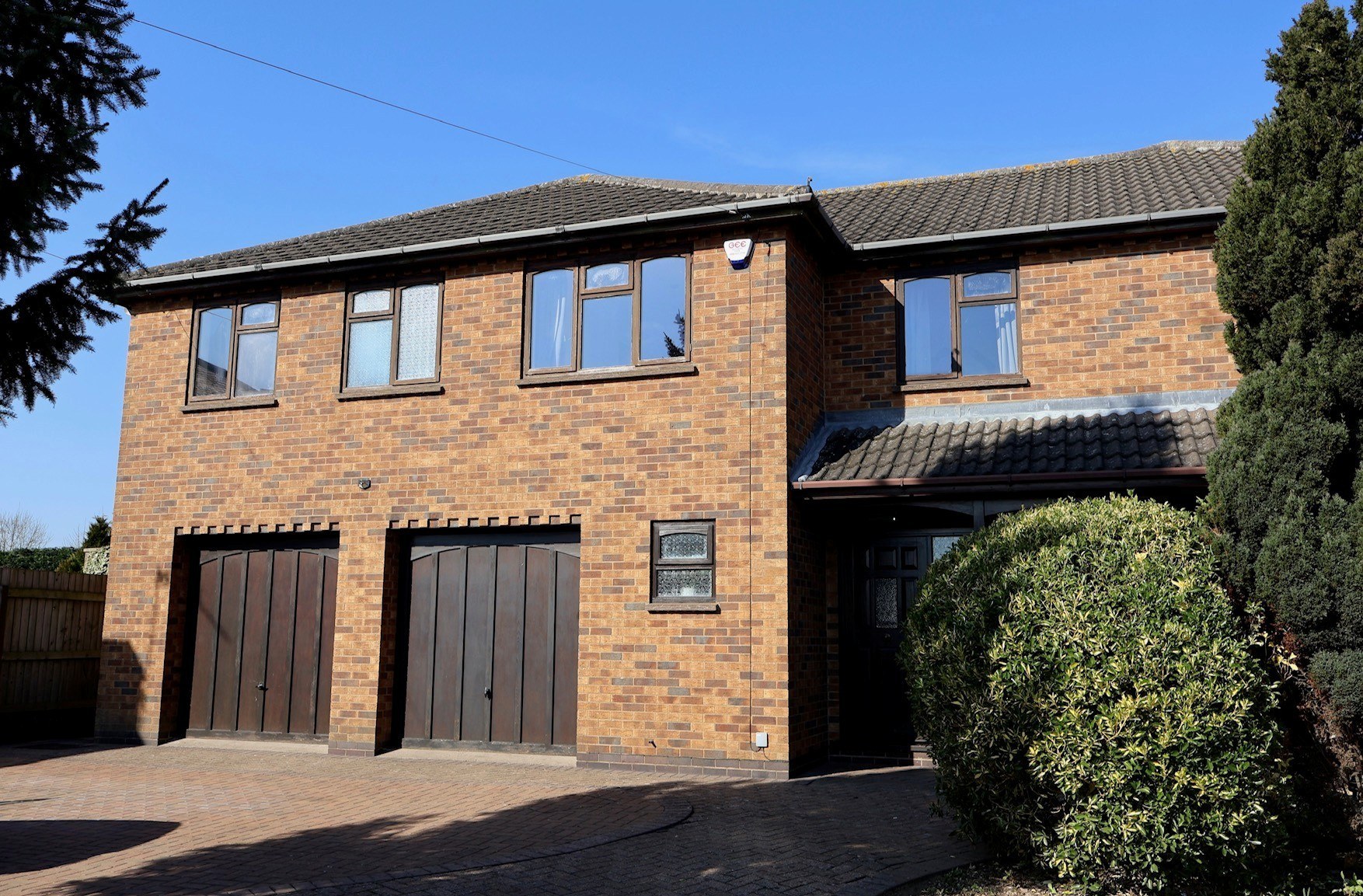 Garden House Front 2